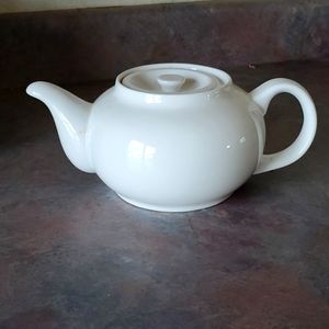 White Rubicon Ceramic Teapot